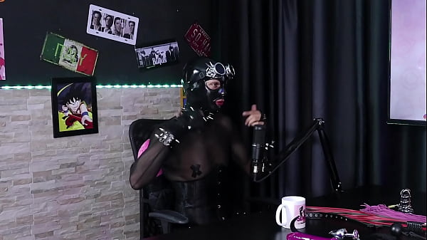 Spanking &eacute; um dos fetiches que gosta, e est&aacute; quebrando muitos tabus porque o mundo lhe oprime - Ramona 69 (SHEER/RED)