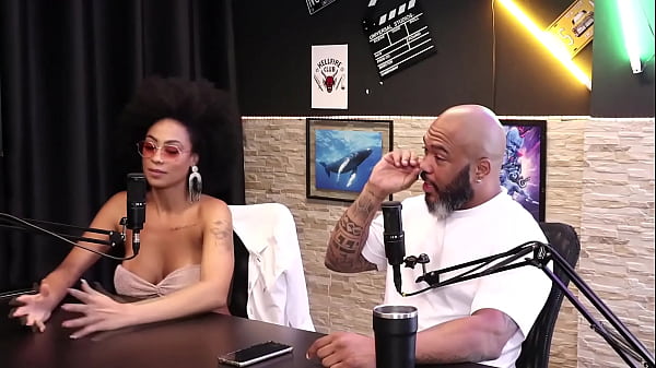 Tem vontade de transar no elevador, j&aacute; teve uma situa&ccedil;&atilde;o na grava&ccedil;&atilde;o, e quando fez dp... - Tifany Rocha (SHEER/RED)