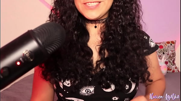 Me env&iacute;an un relato super caliente, &iquest;quieren escucharlo?