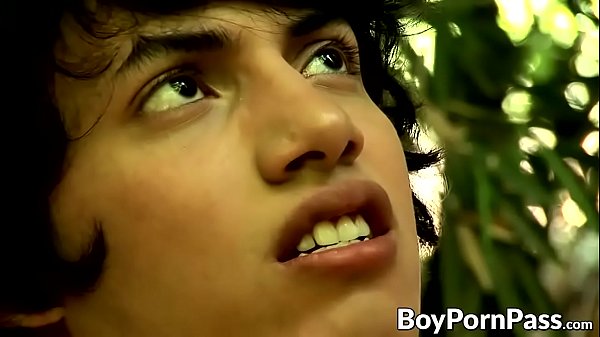 Handsome bottom earns facial in nature  