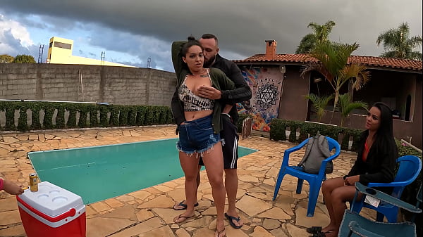 Menage com uma plateia das novinhas