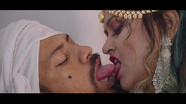 Real Hot Indian Pussy Fucking Sex With Dirty Hindi Audio - Desi Lovers