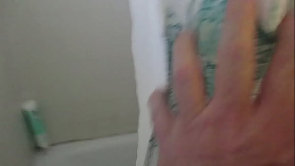 I need help washing my titties