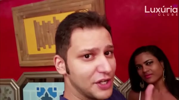 Ana J&uacute;lia no Lux&uacute;ria Clube - Acompanhantes de Luxo