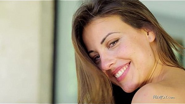 Lorena Garcia juicy tease