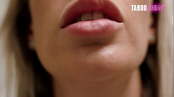 Mommy JOI - Nikki Brooks - ASMR  