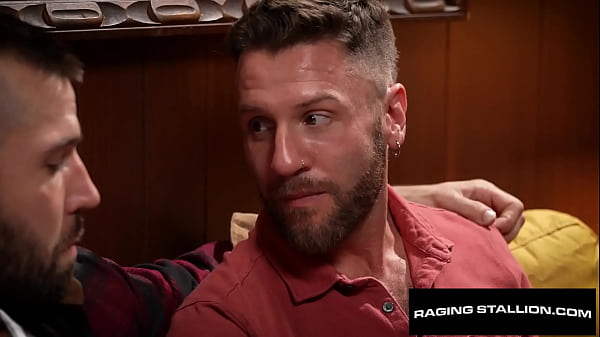 Beefy God Buck Richards Bangs Neighbour 