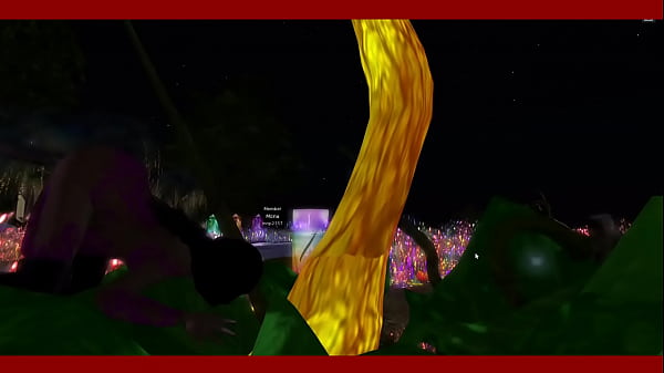 Female Exhibitionist Rides t. Plant