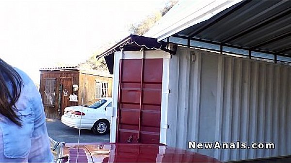 Hottie bends over car and anal bangs