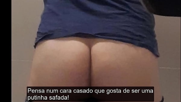 Casado exibindo a bunda grande 