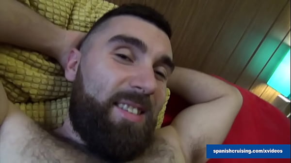 Machos maduros siendo chupados 