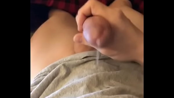 Twink Solo cumshot