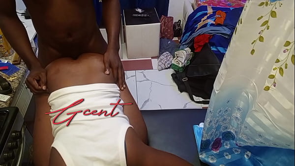 5 minutes quickie with Vero before she go to work