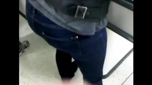 Candid phat ass booty culo whooty butt in jeans 