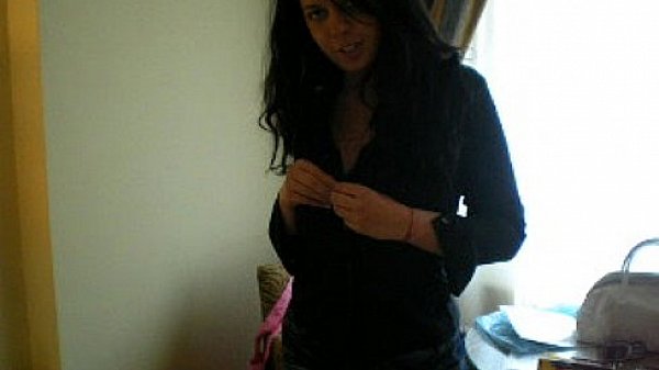 Italian amatorial Lilly strip and masturbates