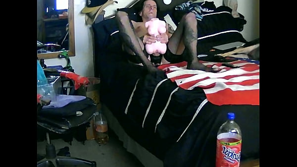 trying out my new pocket pussy never seen one like this 