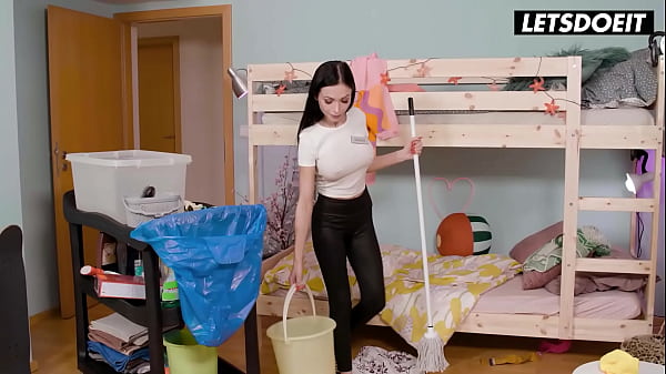 Skinny Russian Maid Analyzed by BBC Hostel Guest - LETSDOEIT