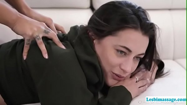 Sofi Ryan didnt expect Georgia Jones can make her orgasm  