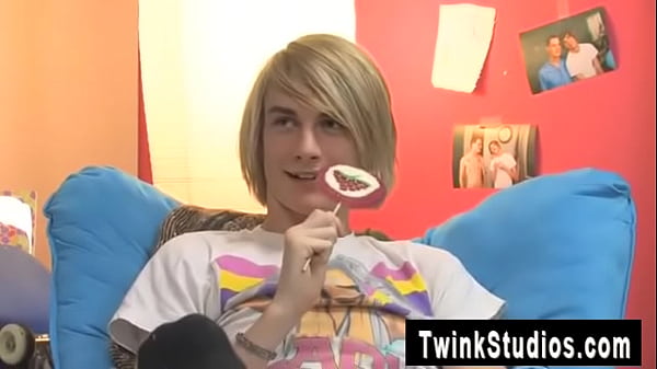 Hot twink scene Aidan and Preston are dangling out in the bedroom 