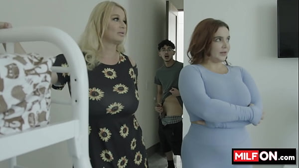 Double trouble with big boobed slutty big beautiful hotties