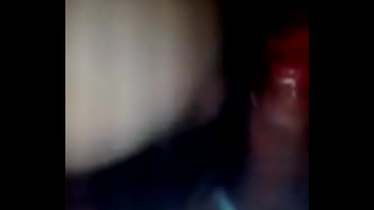 Lola una nena complaciente