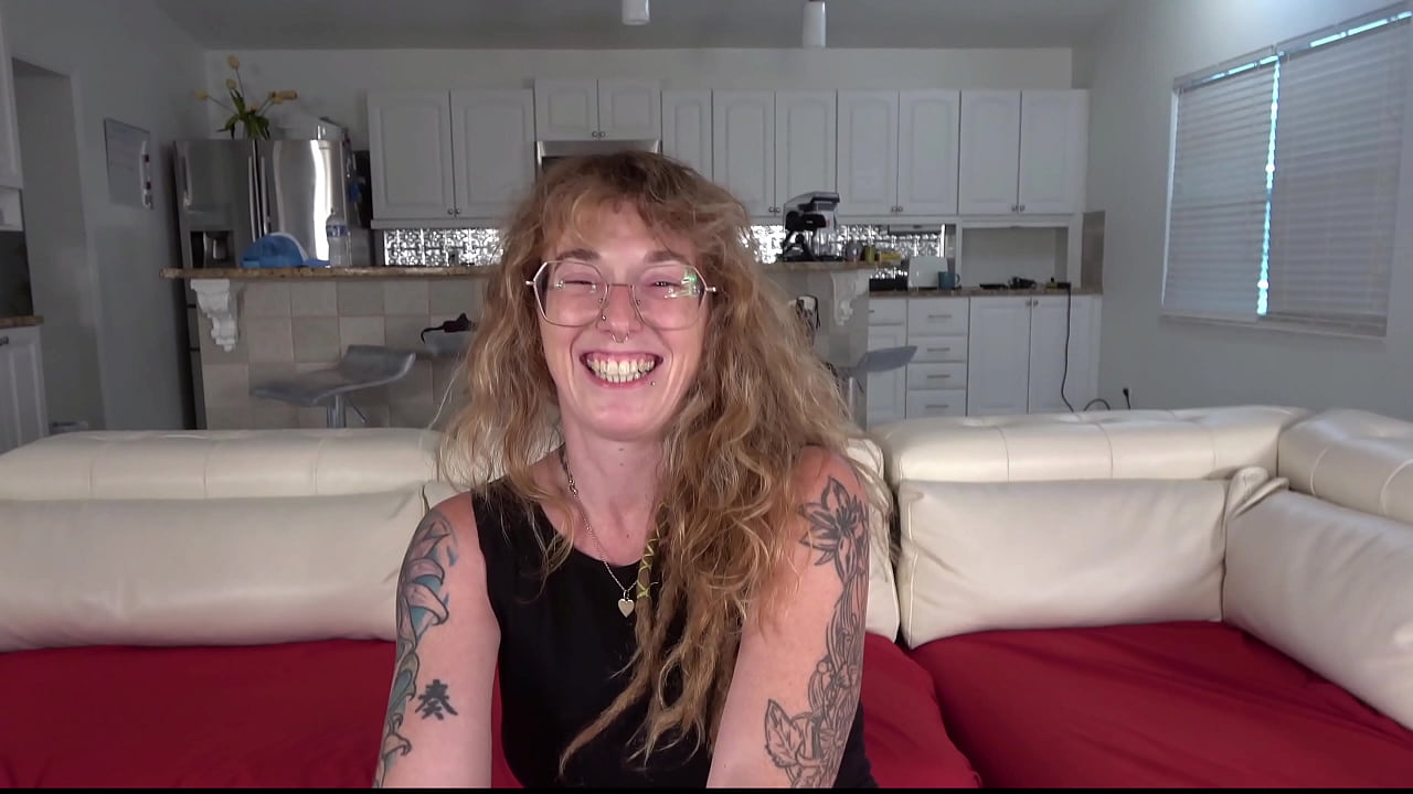 Desperate Amateurs Babz, Scarlet, Bridgett and Scarlet get their tight milf pussies banged hard