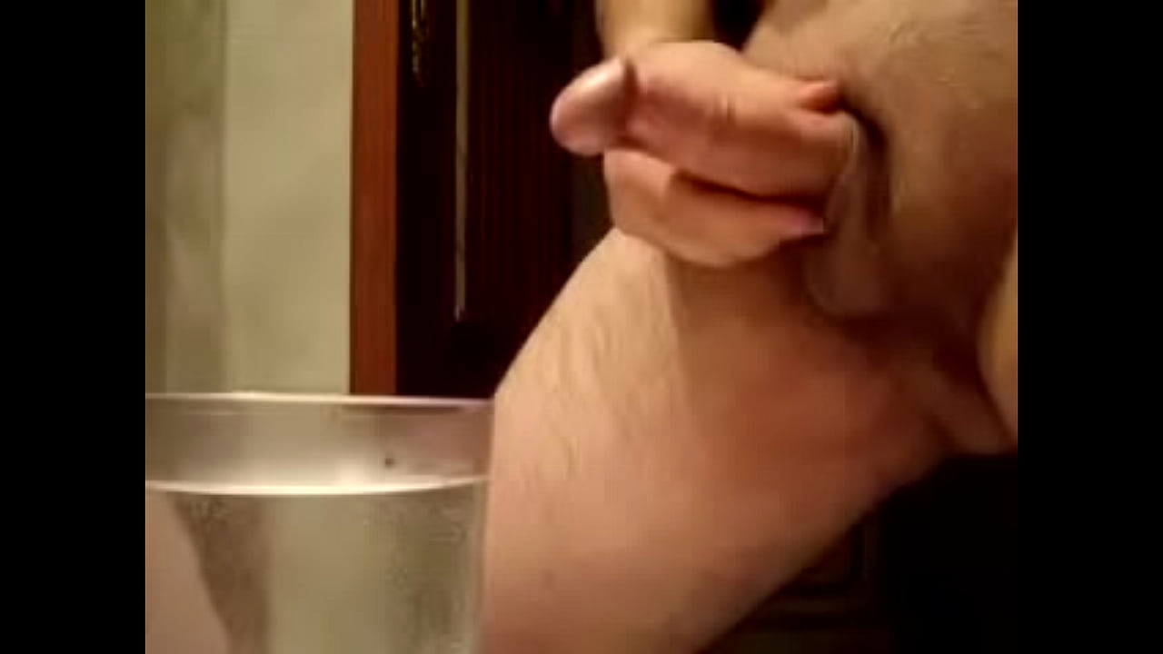 Masturbacion en un vaso de agua