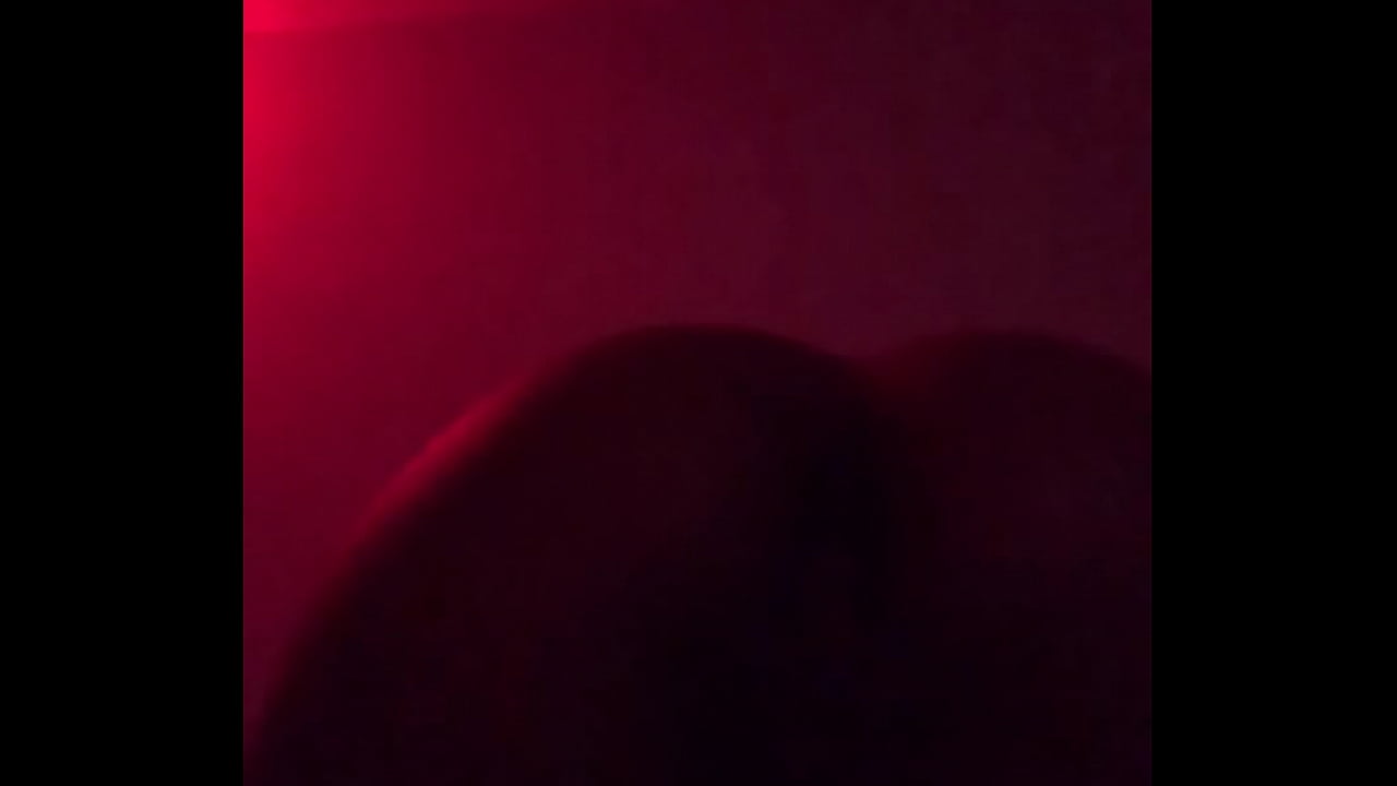 Just bored, looking for someone to have fun with