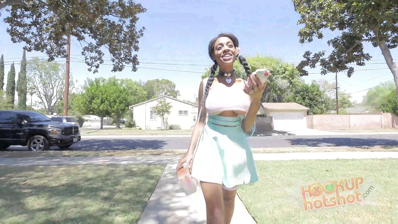 Brittney White 4K Slow-mo 1