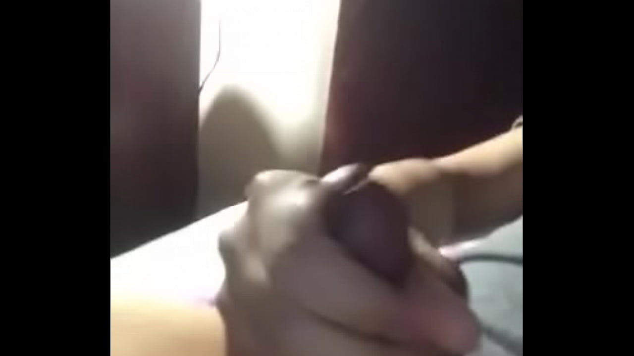 Yeah~shaking it lad-R03