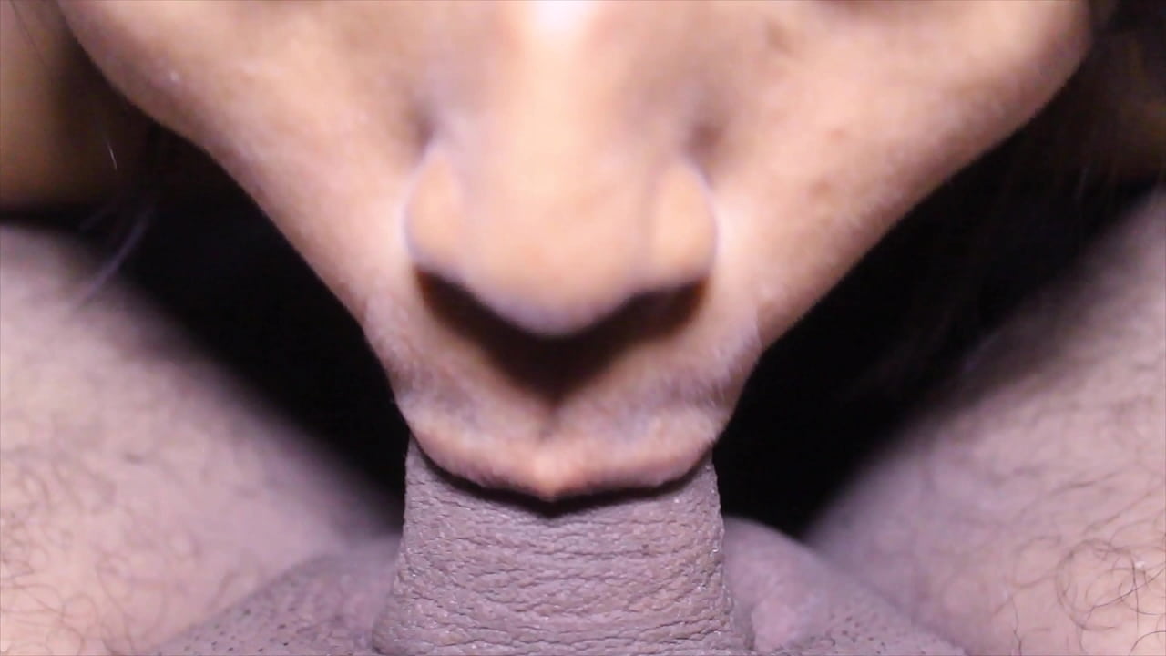 mi hermana putita me chupa la verga y me corro en toda su carita