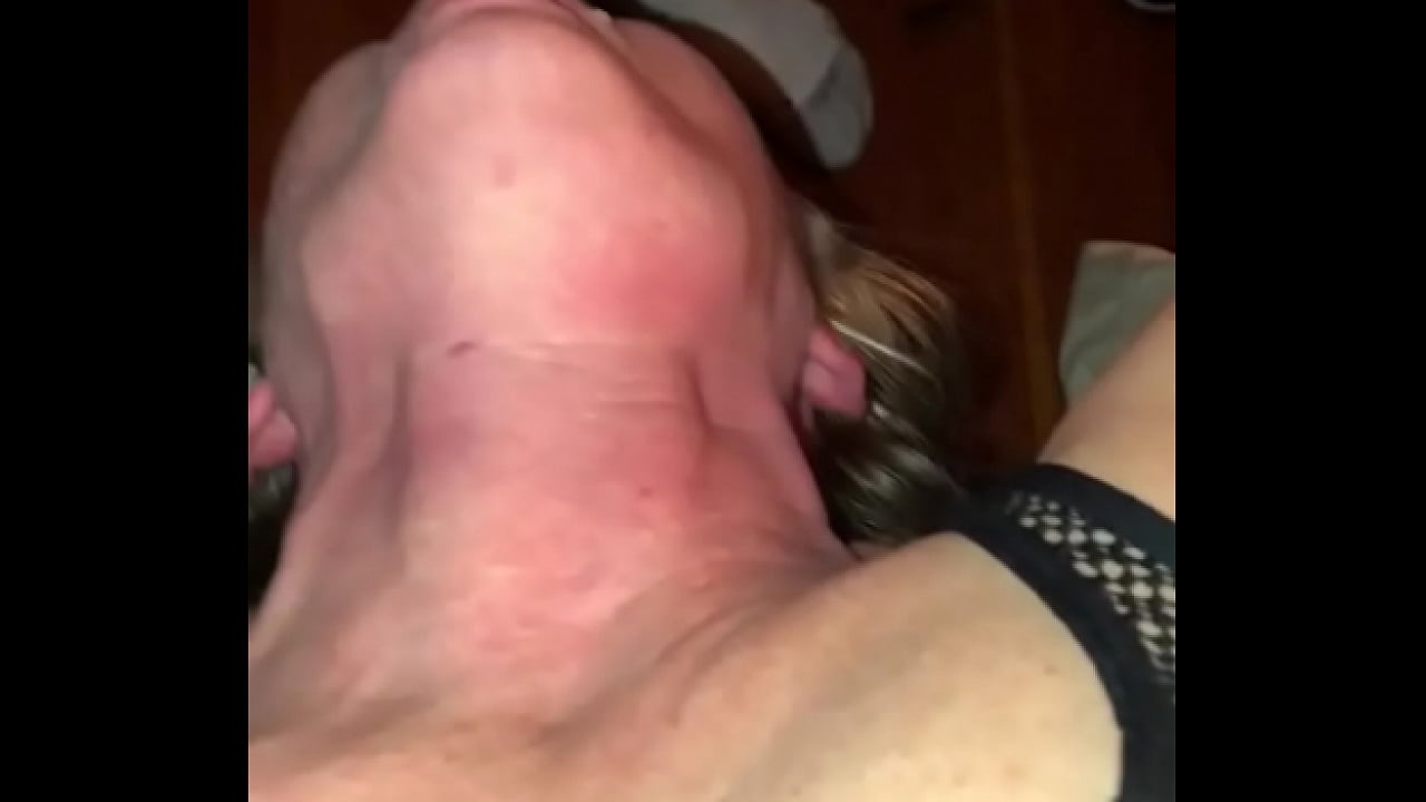 Slutwife sucks boy toy deep