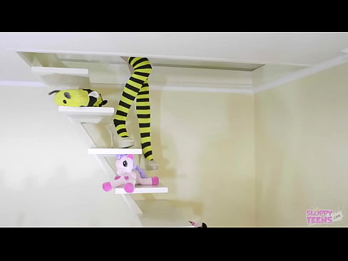 Petite skinny Bee gets fucked