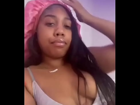 Horny ebony babe masturbates on social media