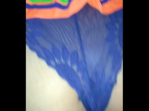 El culo grande de mi ex