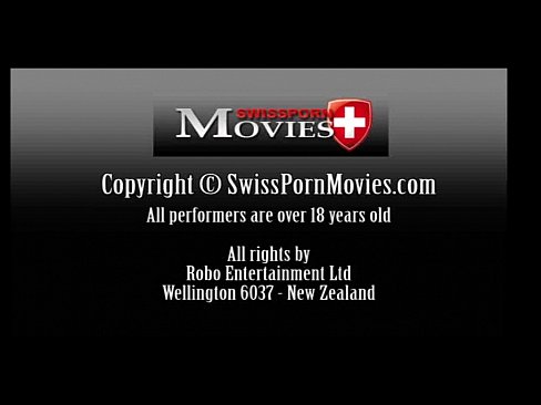 Masturbation porn movies with Swiss Pornmodel Louisa 20y in Zürich mit Dildo und Finger die Pussy und Titten verwöhnt bis zum Orgasmus