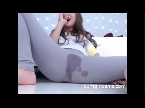 Camgirl masturbating her wet vagina - cumgirlcams.com  Camgirl masturbating her wet vagina - cumgirlcams.com