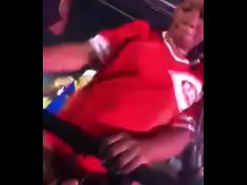 hoes eating pussy for money