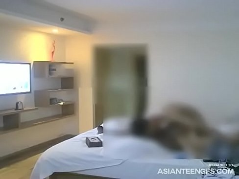 (SPY CAM) Hotel fuck of young Asian amateurs