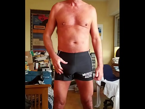 Alex is distracted by Pervy PapiFachero's massive bulge, here the coach is giving advice on how to improve his concentrat ...