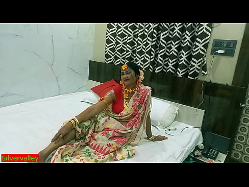 Desi bhabhi fucking with model! Indian Webseries shooting sex!!