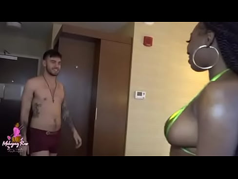 Nasty Massage by thick ebony slut