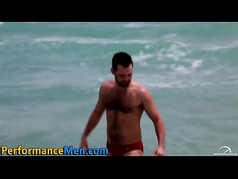Solo macho bear cums hard