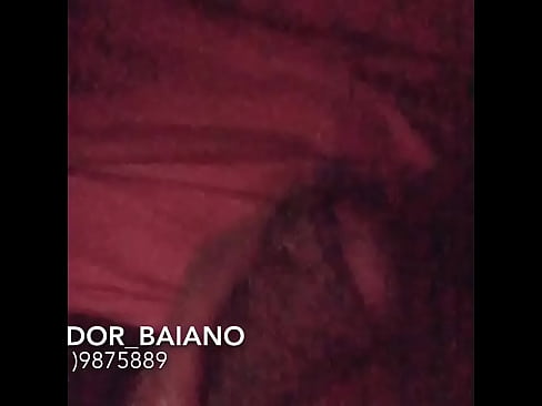 Realizador Baiano convidado ao cinema por uma hotwife, resultado um sexo intenso e provocações em pleno shopping e no cinema enquanto passava o filme