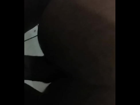 Gordinha casada me deu o cuzinho