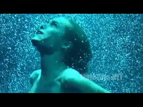 Rebecca Romijn - Femme Fatale (full frontal underwater)