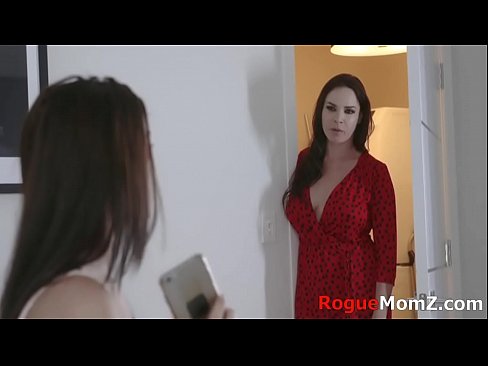 Teen learns whoring from hot milf