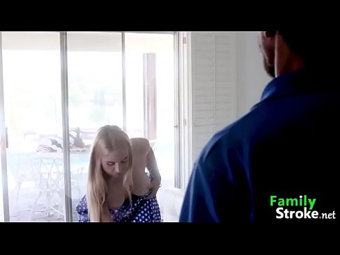 Innocent Stepdaughter Deepthroat Stepfather Holydays