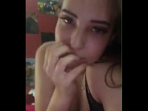 Cute girl on cam