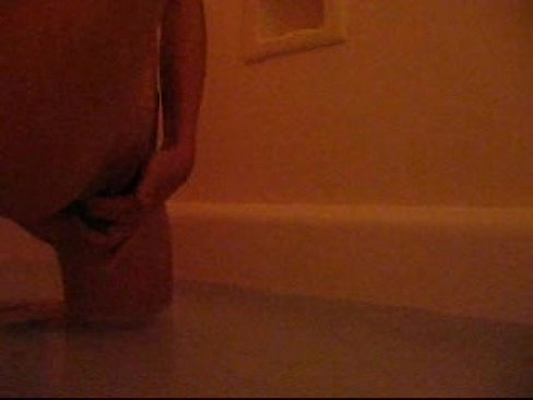 chilena , mi esposa en la ducha